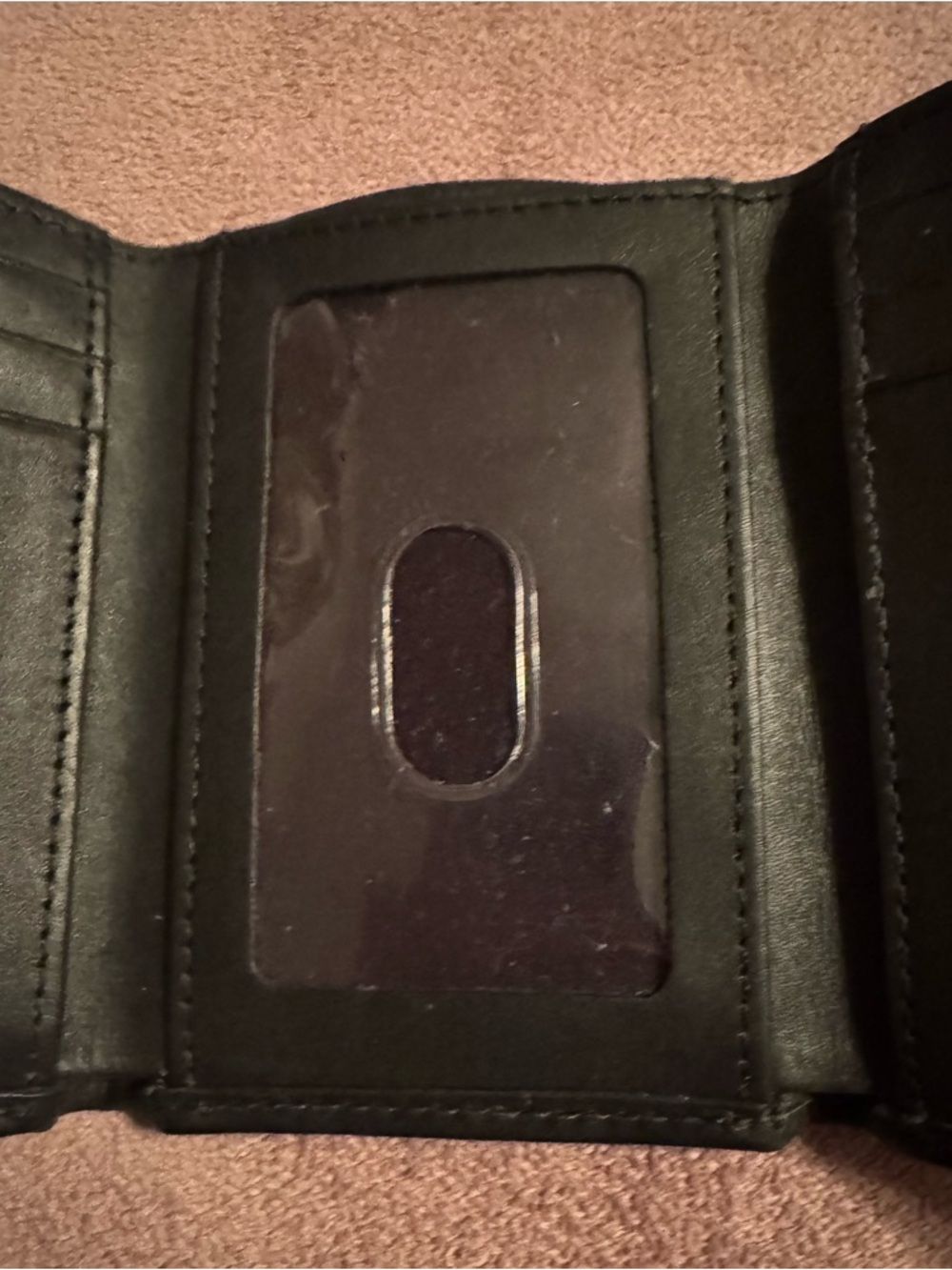 Dakota Black Leather Trifold Wallet - Picture 7 of 15